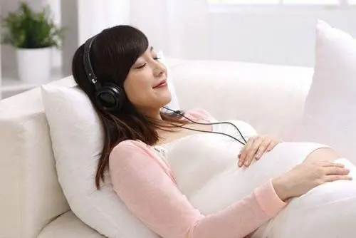 hiv男洗精加試管費(fèi)用是多少？要知道